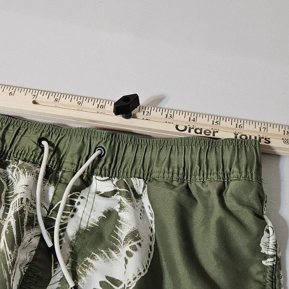 G‎ Star Raw Swim Trunks Mens Size L Dirik Artwork Piranha Shorts